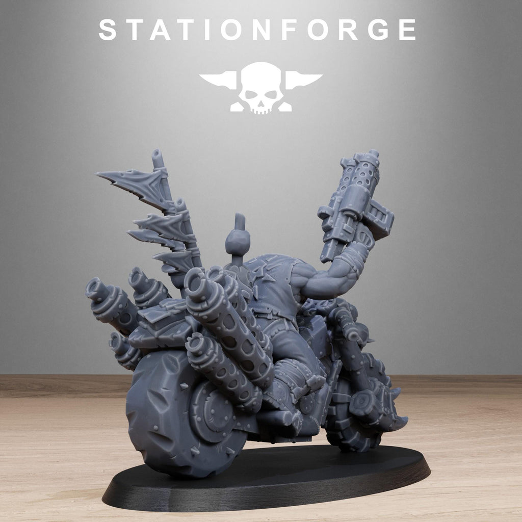 Orkas Bikers + Bases (3) - Station Forge