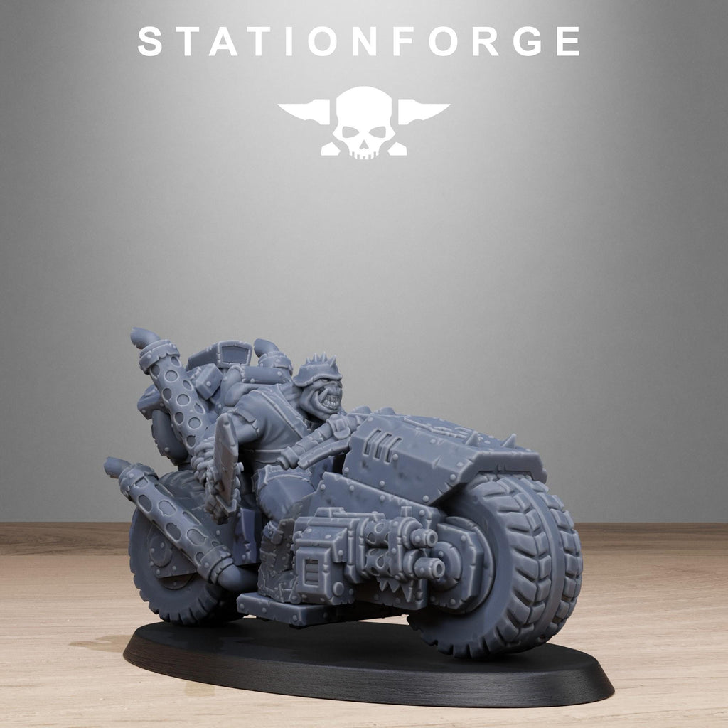 Orkas Bikers + Bases (3) - Station Forge